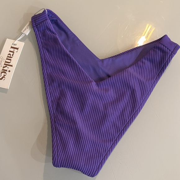 Frankie’s Bikinis bottom - size X-small - Picture 4 of 4